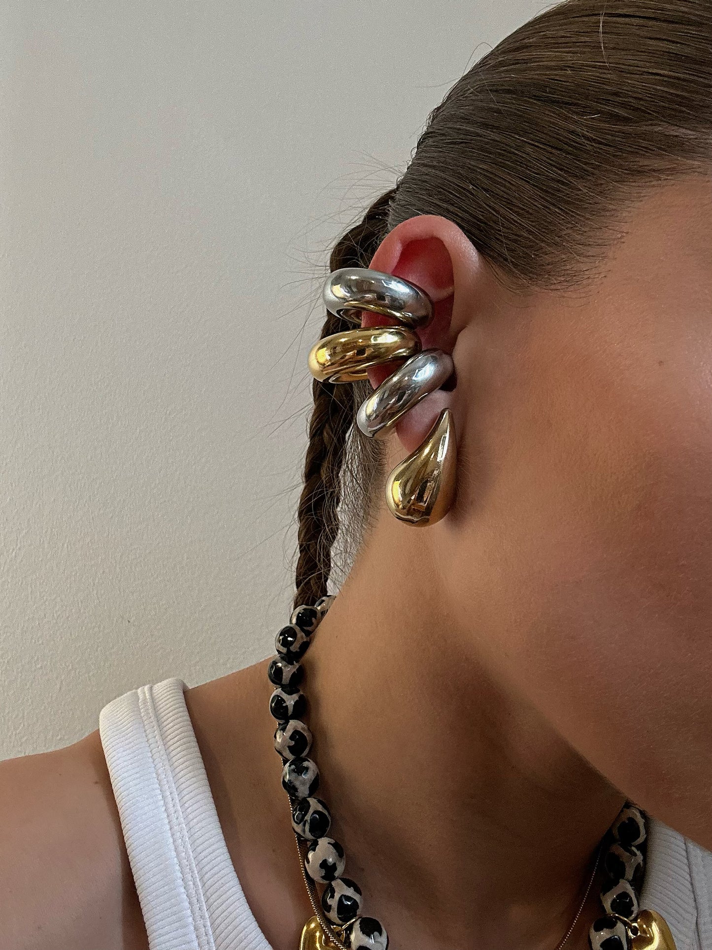 Silver Chonk Earcuff